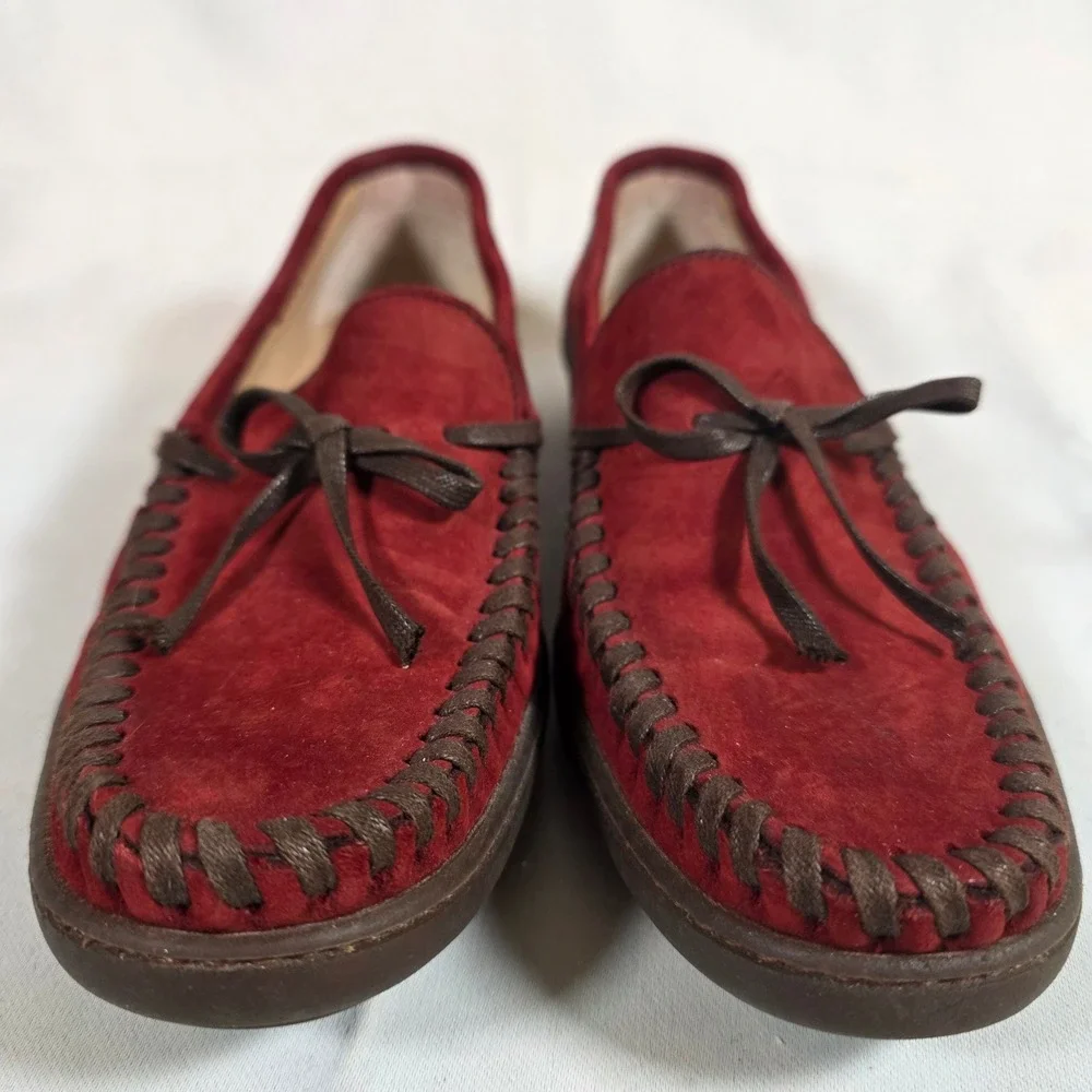 SALVATORE FERRAGAMO Womens 8AA Narrow Burgundy Suede Whipstitch Moccasin Loafers